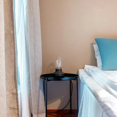 2ndhomes Luxurious Kamppi Center 2br With Sauna & Balcony *