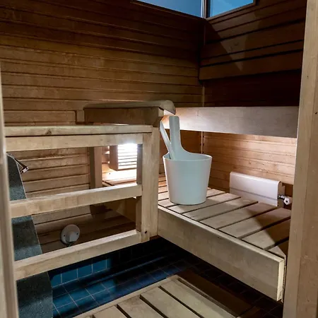 2ndhomes Luxurious Kamppi Center 2br With Sauna & Balcony Lägenhet *